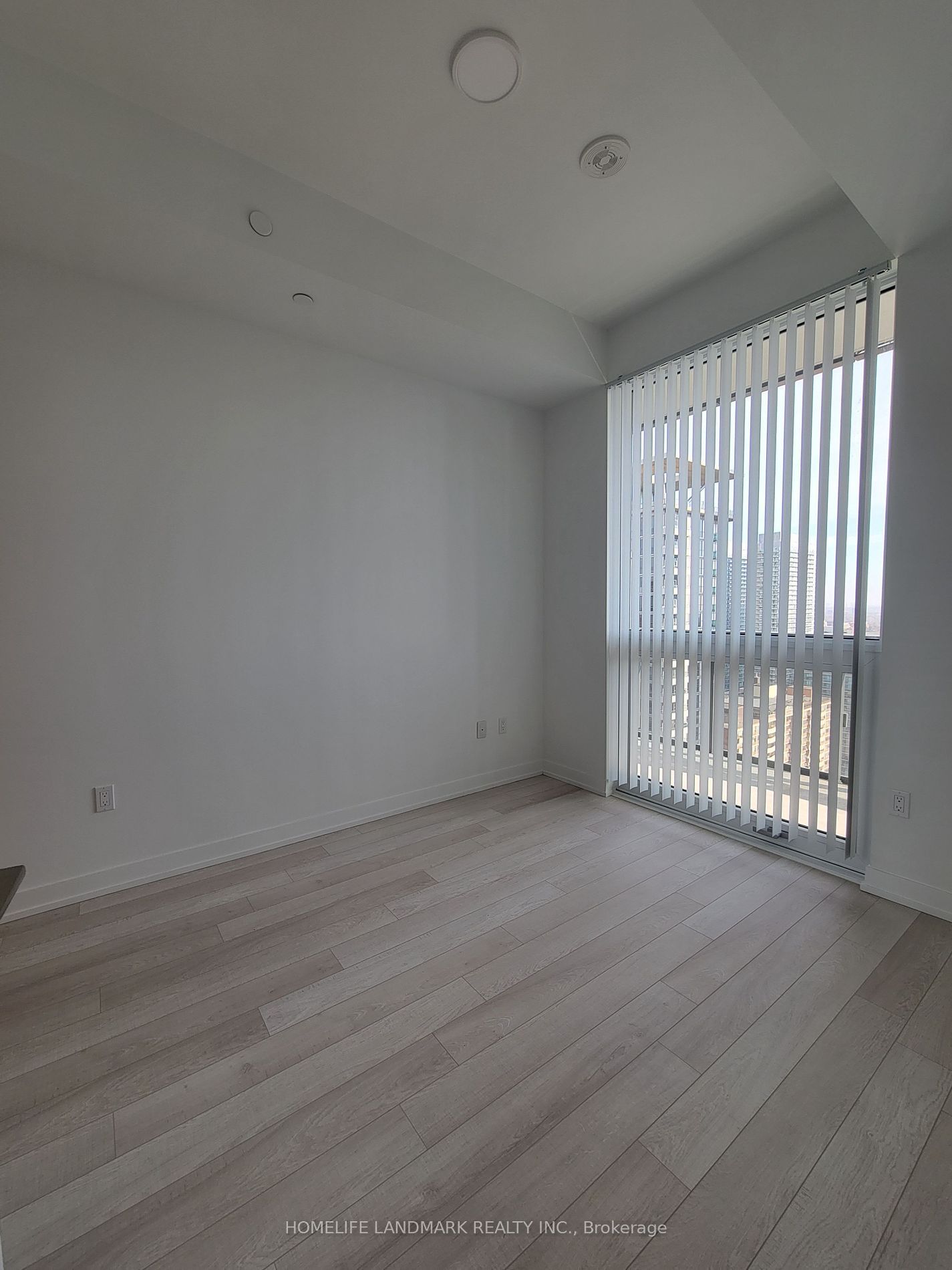 Condo for lease at 2110-39 Roehampton Avenue, Toronto, Mount Pleasant West, M4P 1P9 - MLS: C11962769