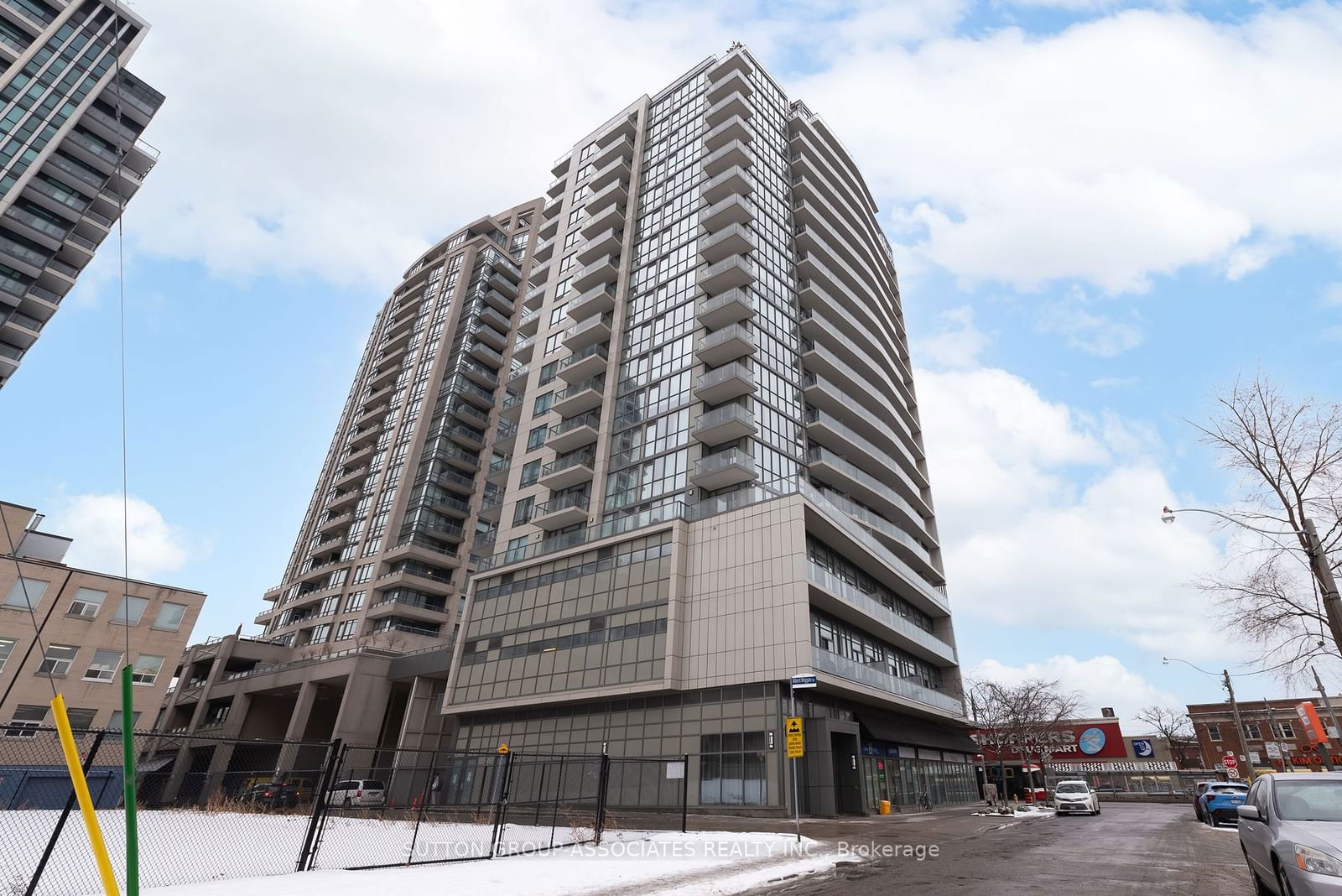 Condo for sale at 1406-530 St Clair Avenue, Toronto, Humewood-Cedarvale, M6C 0A2 - MLS: C11962796