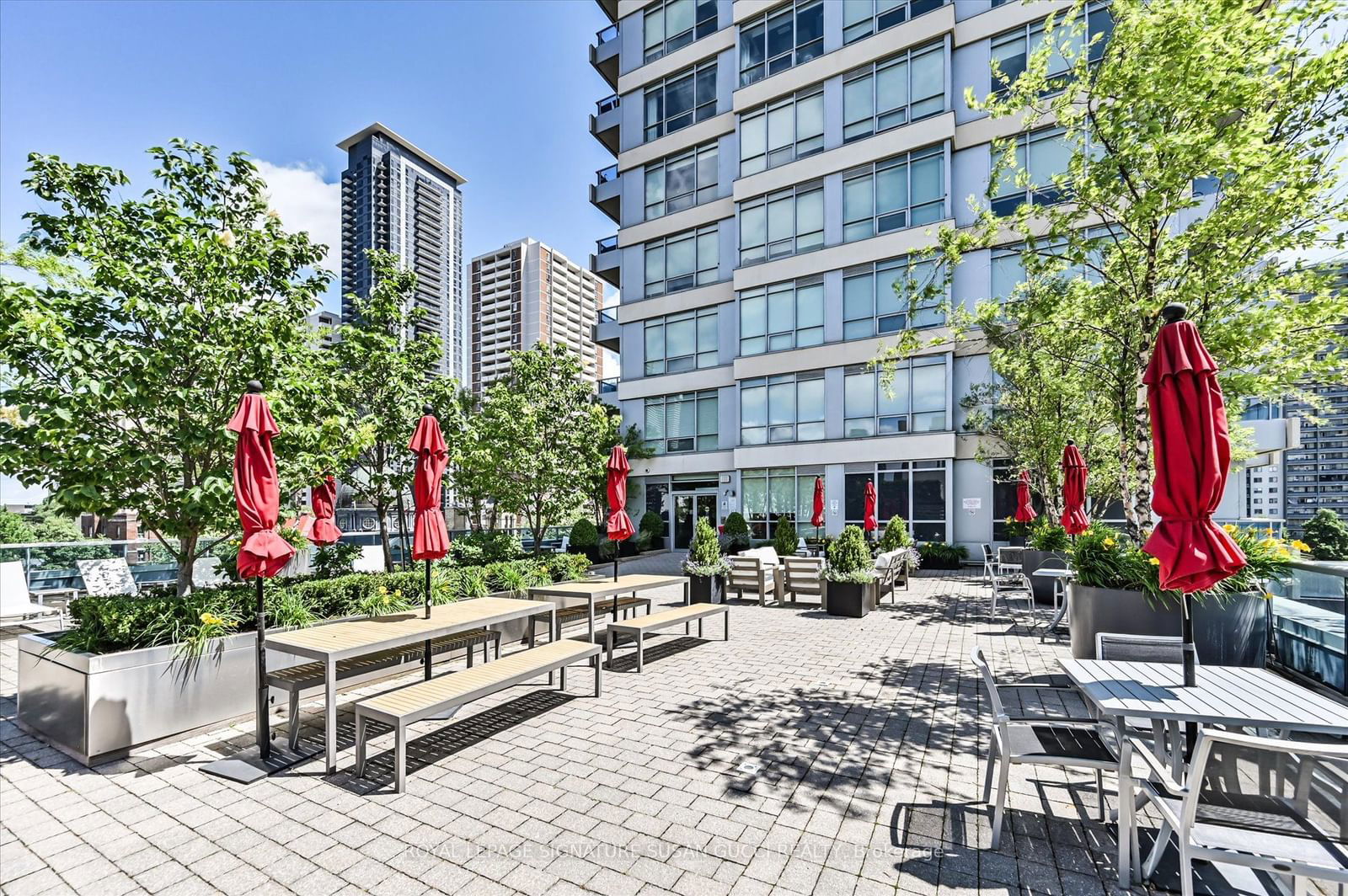 Condo for sale at 907-500 Sherbourne Street, Toronto, North St. James Town, M4X 1L1 - MLS: C11962973