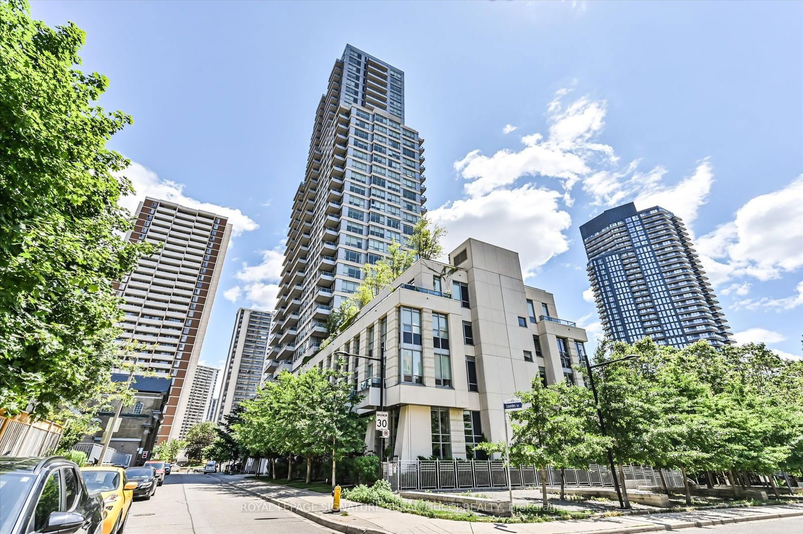 Condo for sale at 907-500 Sherbourne Street, Toronto, North St. James Town, M4X 1L1 - MLS: C11962973