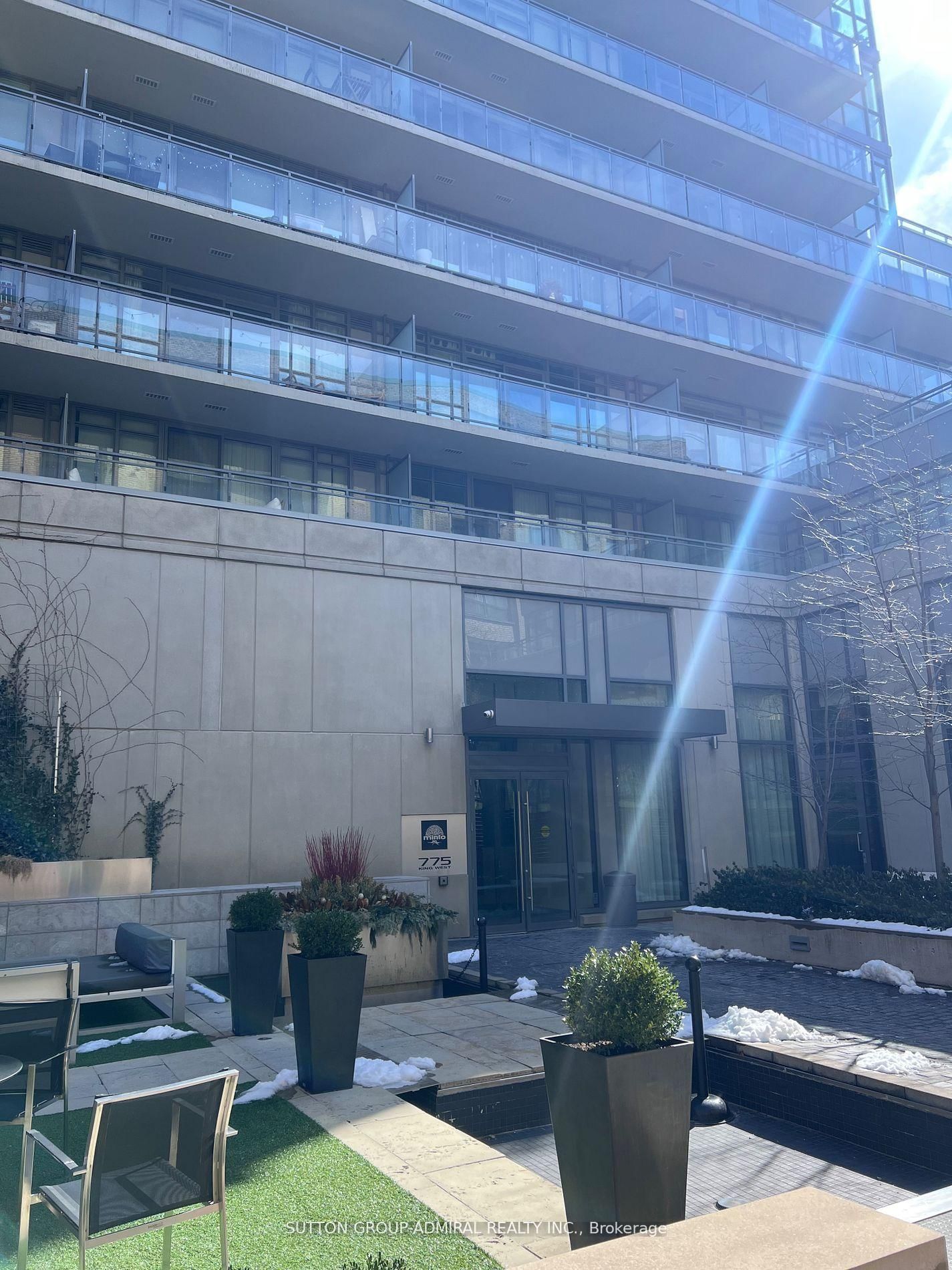 Condo for lease at 221-775 King Street, Toronto, Niagara, M5V 2K3 - MLS: C11963291