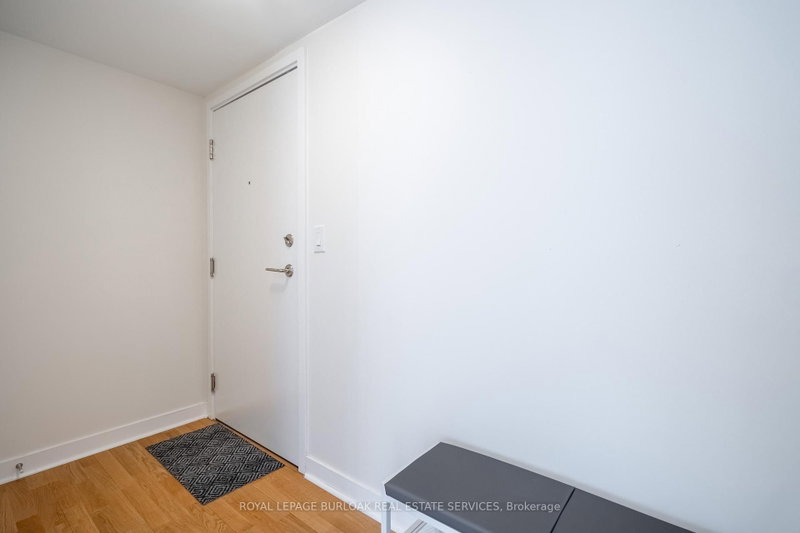 Room1