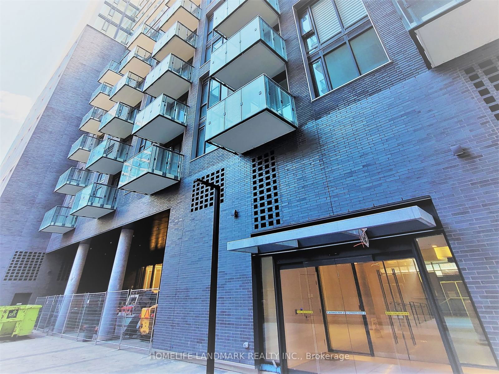 Condo for lease at 623-158 Front Street, Toronto, Moss Park, M5A 0K9 - MLS: C11963711