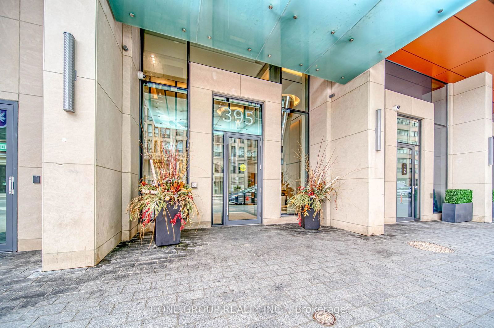 Condo sold at 1508-395 Bloor Street, Toronto, North St. James Town, M4W 0B4 - MLS: C11963792