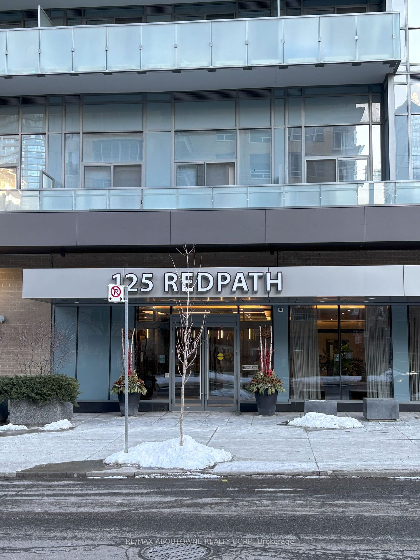 Condo leased at 3301-125 Redpath Avenue, Toronto, Mount Pleasant West, M4S 2J9 - MLS: C11964113