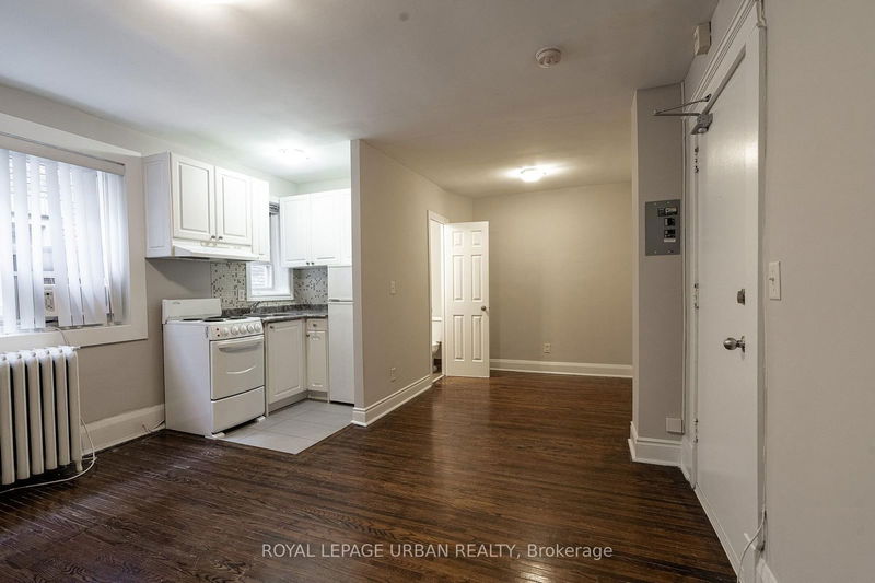 home for lease on 310-54 Maitland Street