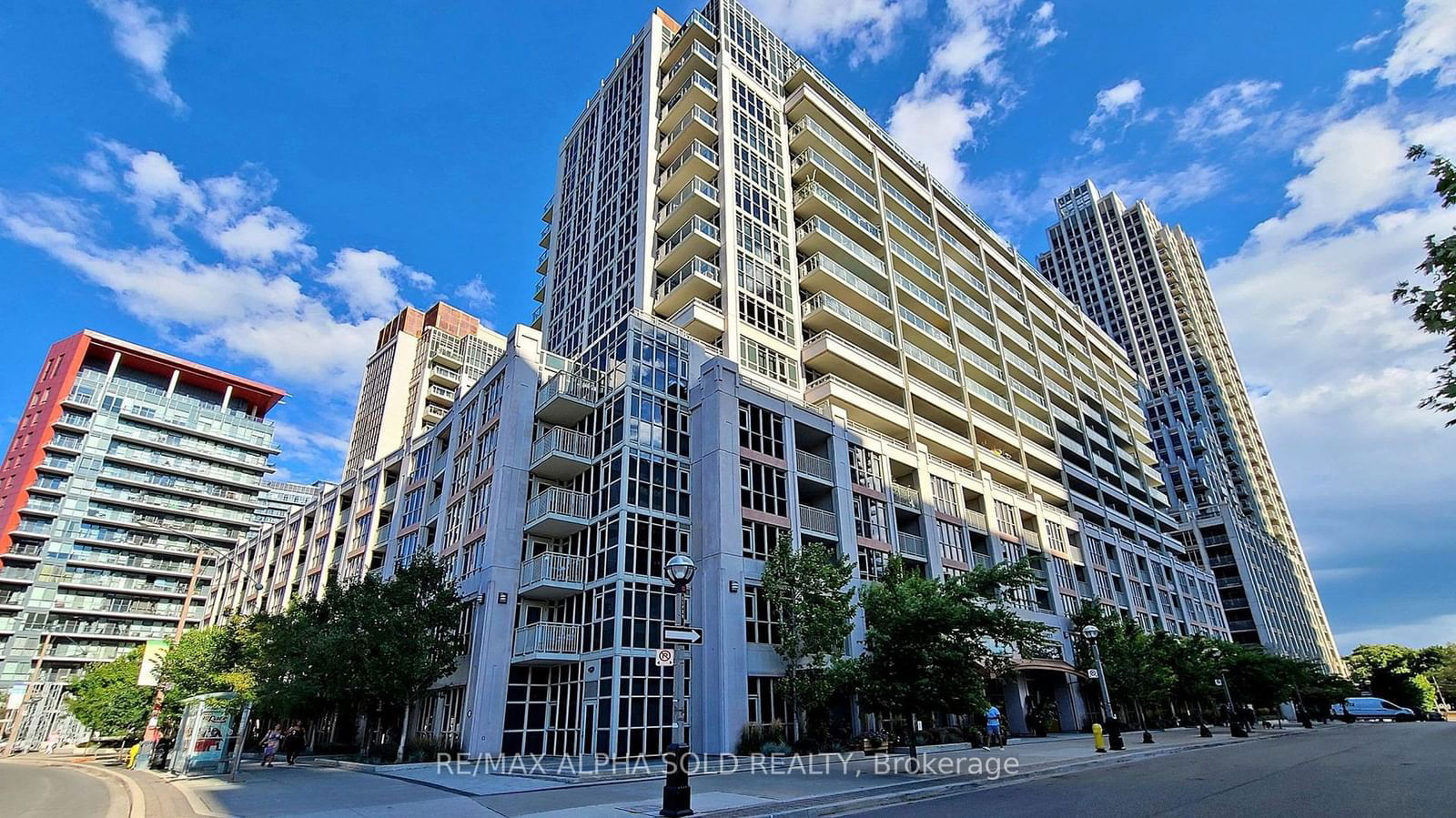 Condo sold at 1843-38 Grand Magazine Street, Toronto, Niagara, M5V 0B1 - MLS: C11964207