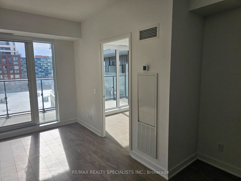 Room2