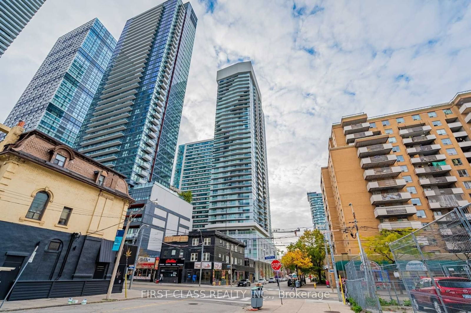 Condo for lease at 1204-77 Mutual Street, Toronto, Church-Yonge Corridor, M5B 2A9 - MLS: C11964292