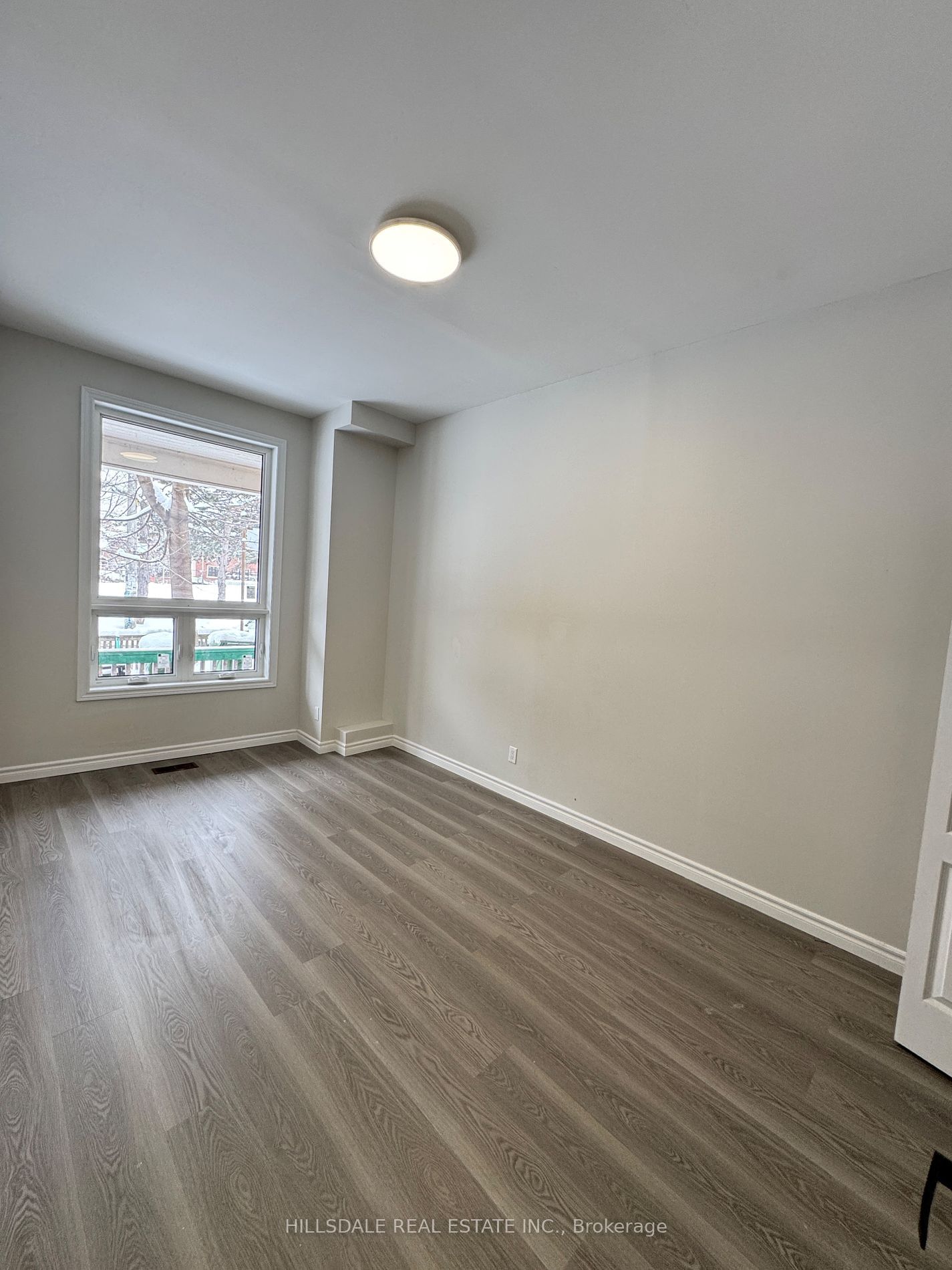 Townhouse for lease at Main Floor-687 Markham Street, Toronto, Annex, M6G 2M2 - MLS: C11964414