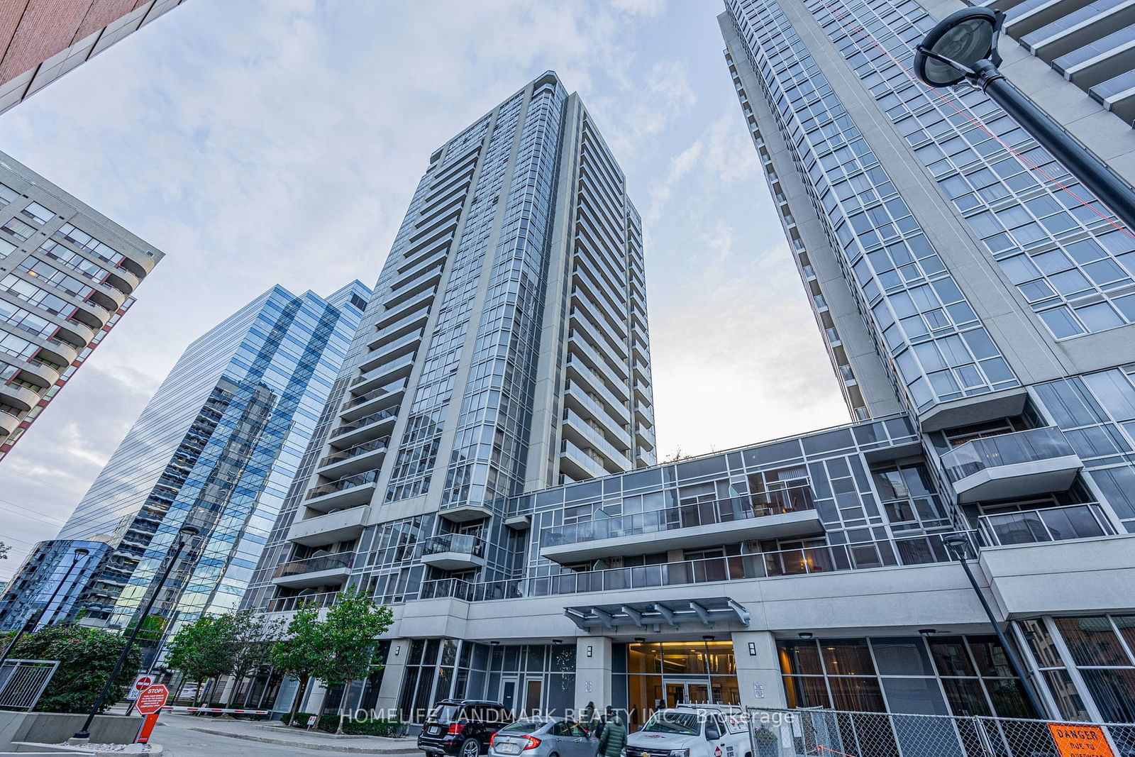 Condo for sale at 1603-5791 Yonge Street, Toronto, Newtonbrook East, M2M 0A8 - MLS: C11964569