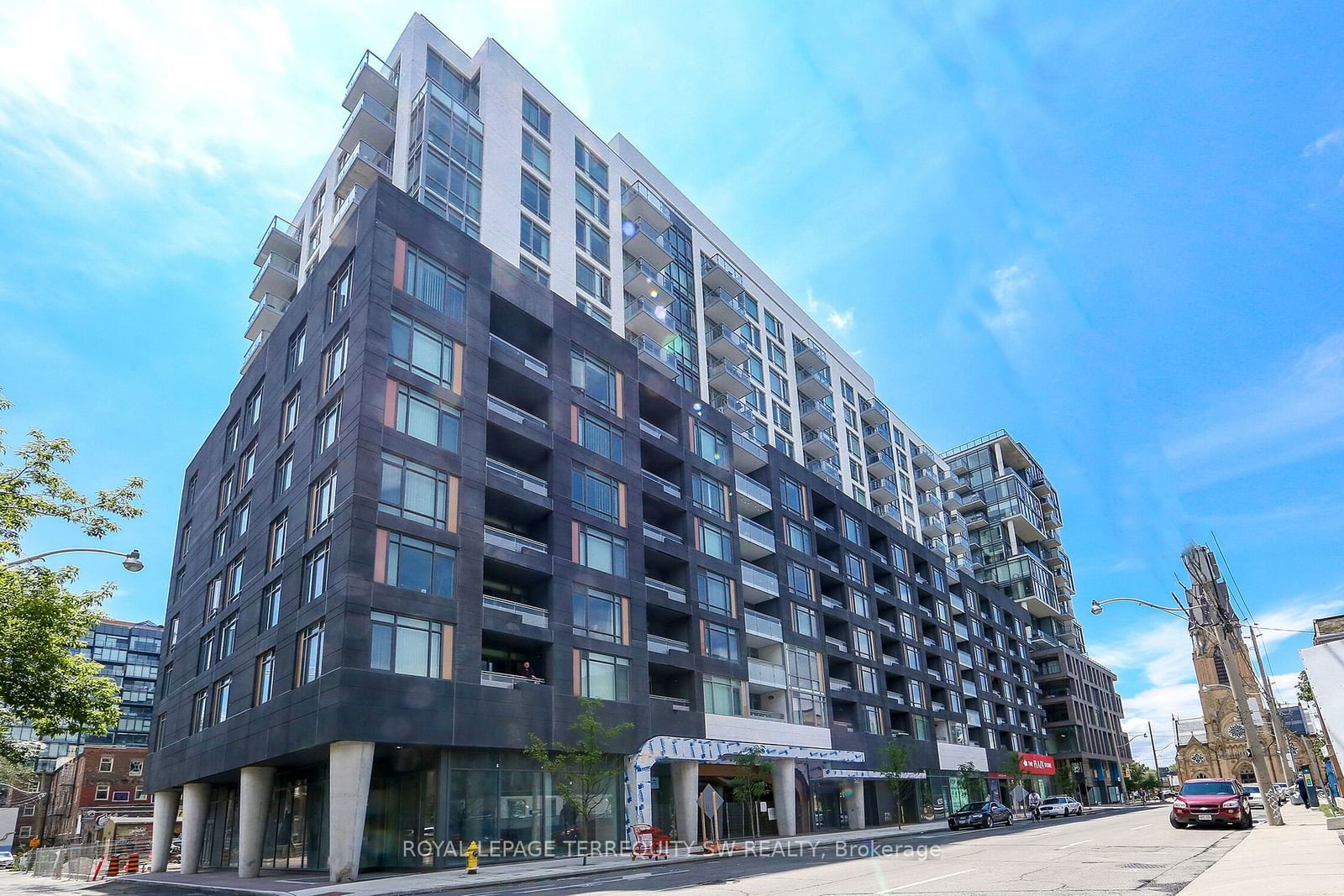 Condo for sale at 819-525 Adelaide Street, Toronto, Waterfront Communities C1, M5V 0N7 - MLS: C11964813