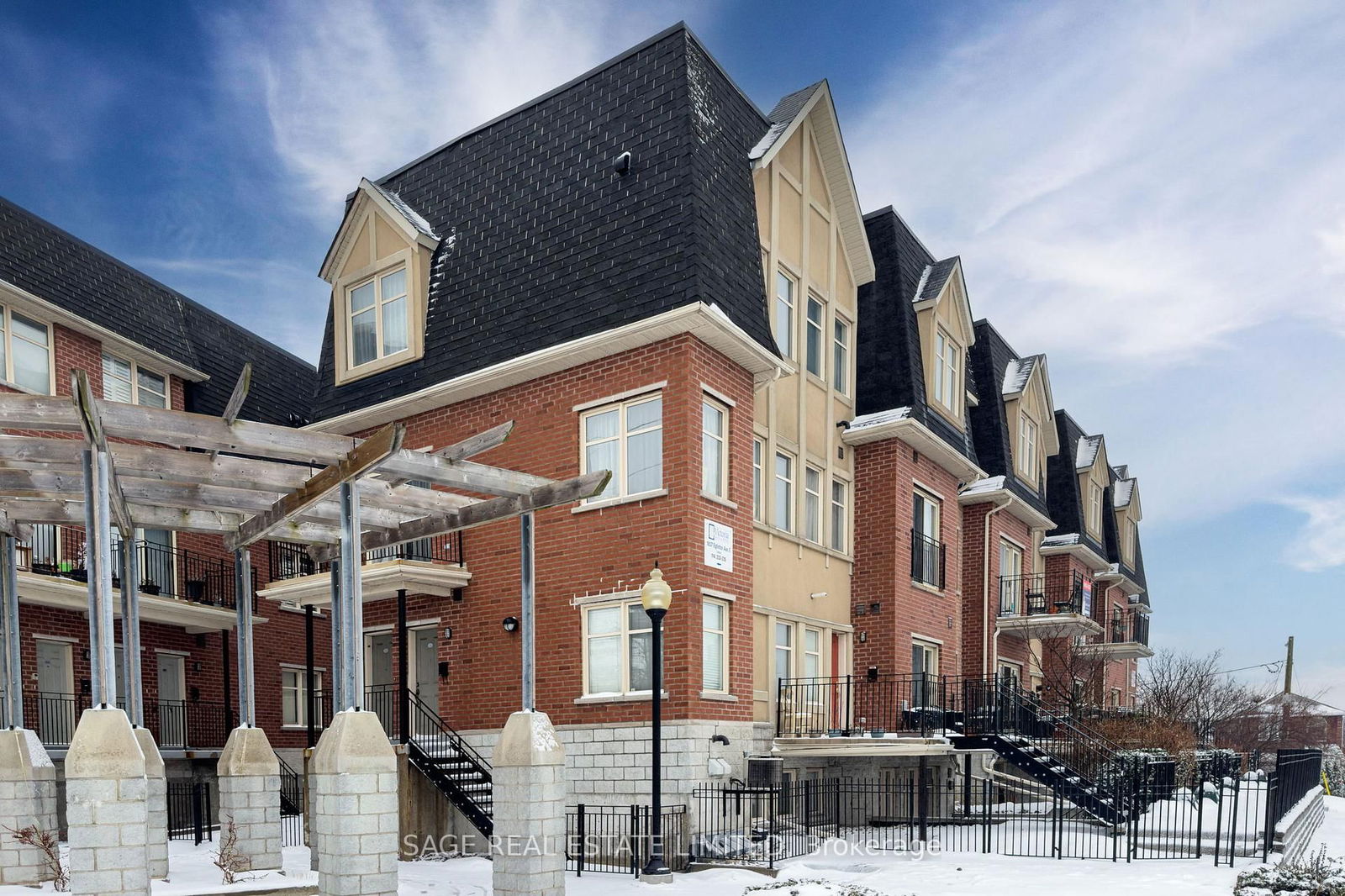 Townhouse for sale at 237-1837 Eglinton Avenue, Toronto, Victoria Village, M4A 2Y4 - MLS: C11964878