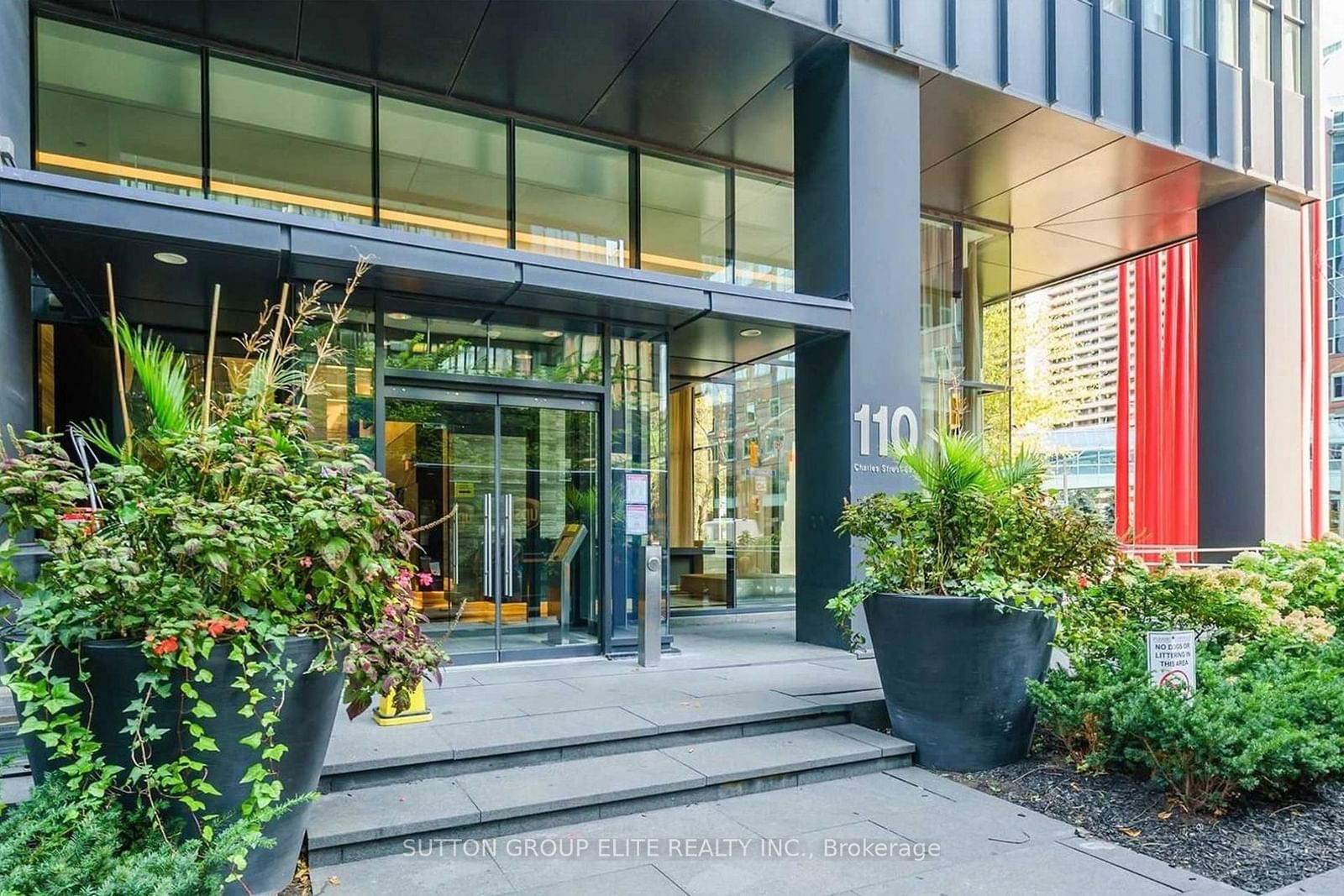 Condo for lease at 2410-110 Charles Street, Toronto, Church-Yonge Corridor, M4Y 2W7 - MLS: C11964990