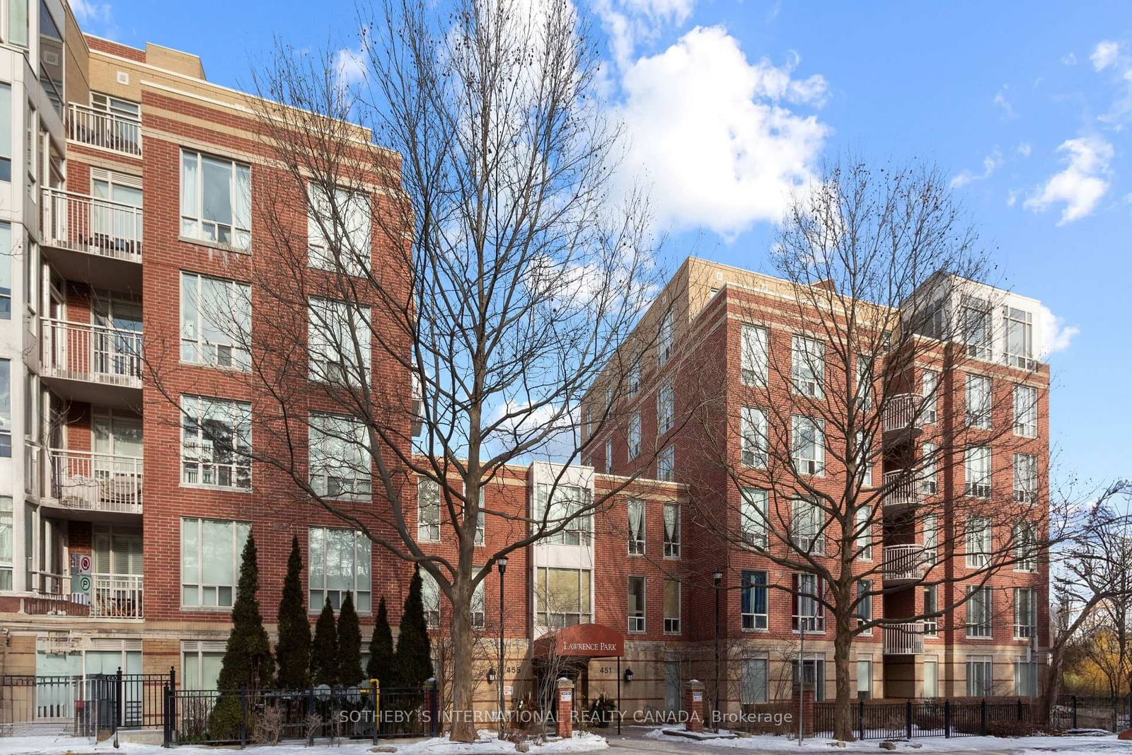 Condo sold at 317-455 Rosewell Avenue, Toronto, Lawrence Park South, M4R 2H9 - MLS: C11965008