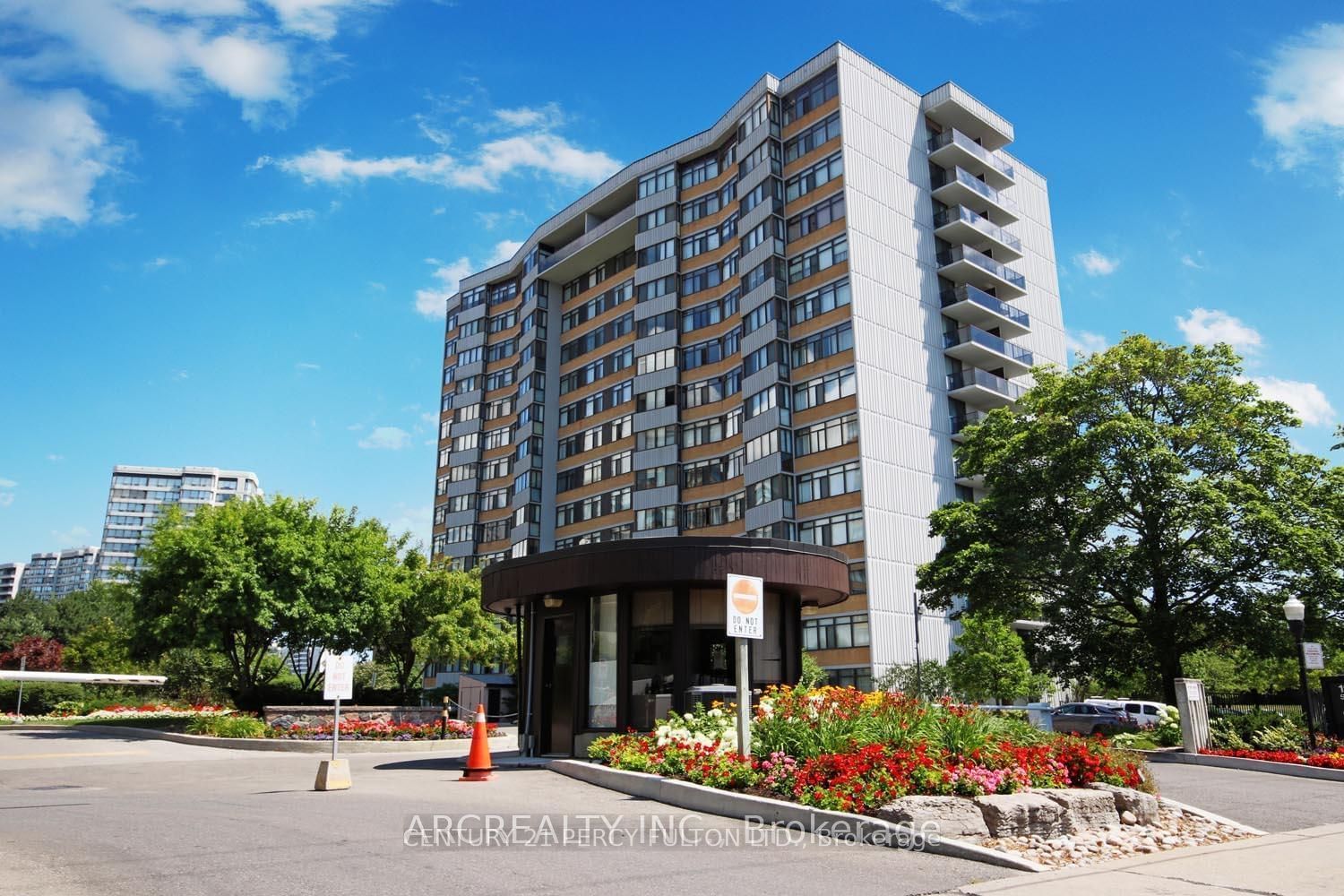 Condo for sale at 107-90 Fisherville Road, Toronto, Westminster-Branson, M2R 3J9 - MLS: C11965142