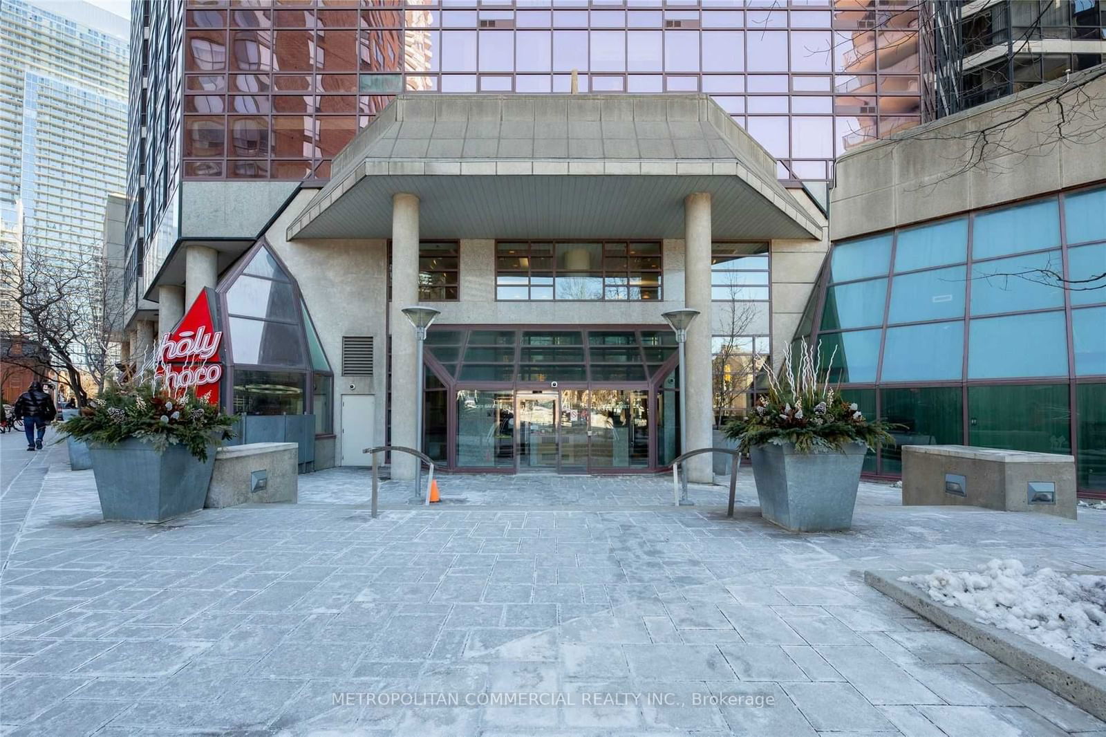 Condo for lease at 1418-1001 Bay Street, Toronto, Bay Street Corridor, M5S 3A6 - MLS: C11965198