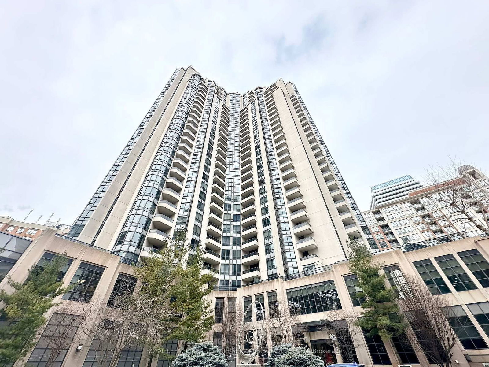 Condo sold at 1424-500 Doris Avenue, Toronto, Willowdale East, M2N 0C1 - MLS: C11965281