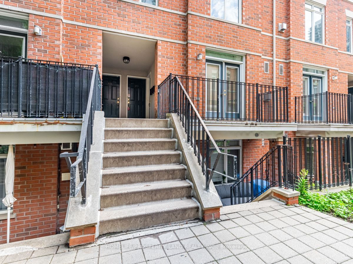 Townhouse for lease at 331-415 Jarvis Street, Toronto, Cabbagetown-South St. James Town, M4Y 3C1 - MLS: C11965407