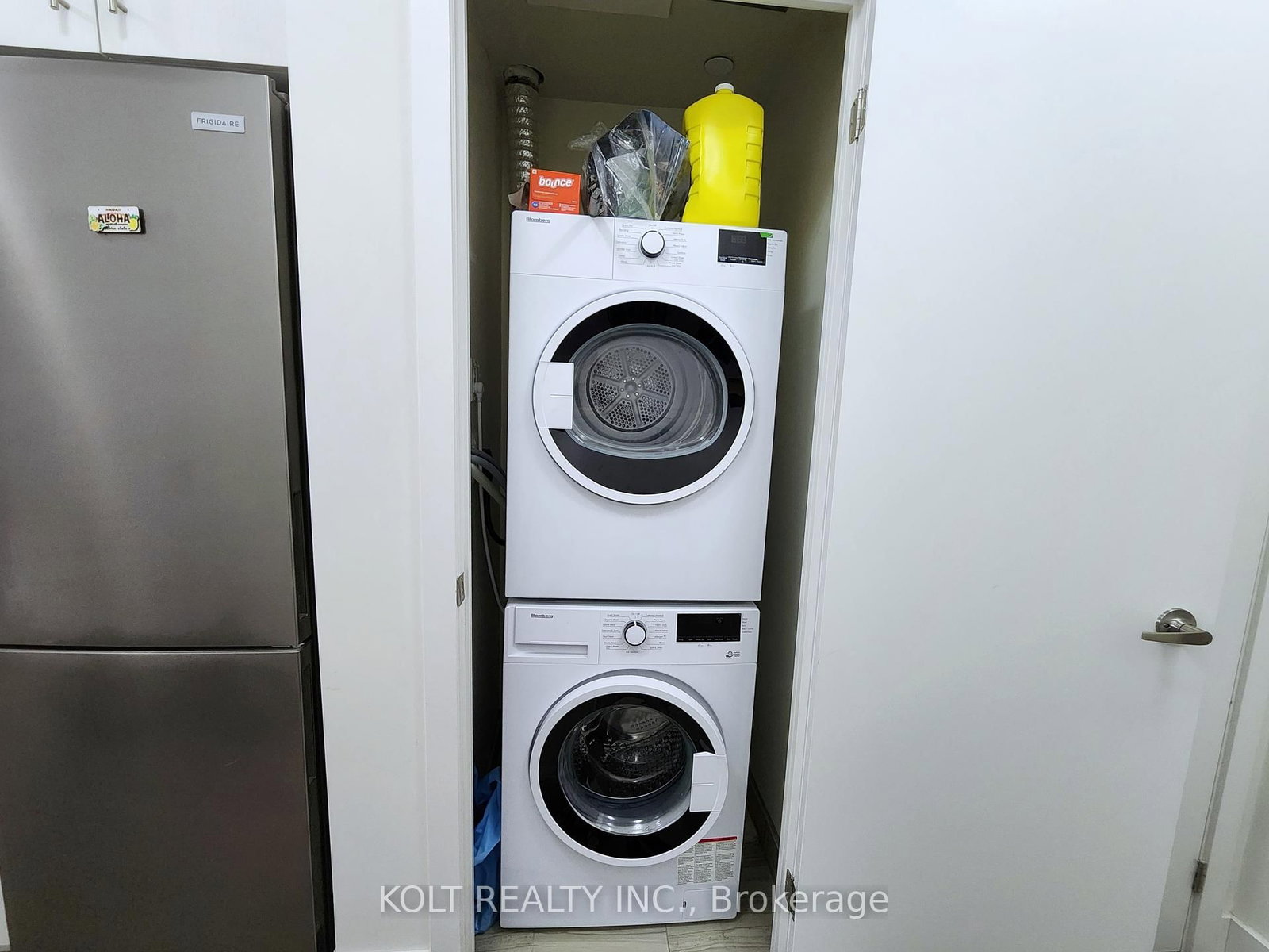 Listing Image 14