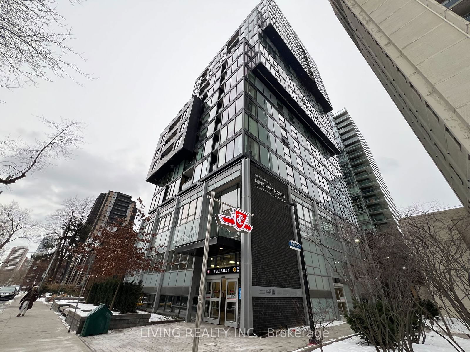 Condo sold at 1007-17 Dundonald Street, Toronto, Church-Yonge Corridor, M4Y 0E4 - MLS: C11965803