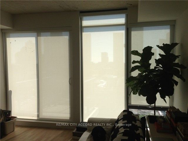Unit 718 — 560 King St, Toronto - Waterfront Communities C1 image-0-0