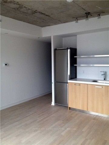 Unit 718 — 560 King St, Toronto - Waterfront Communities C1 image-0-3