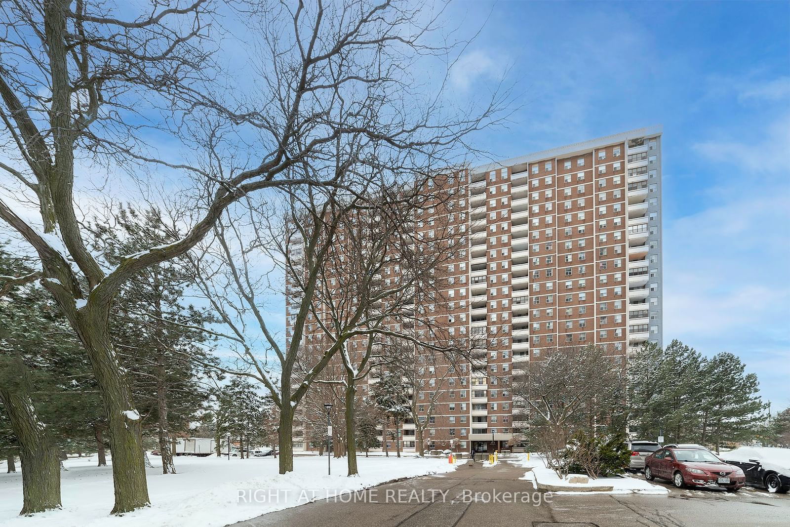 Condo for sale at 1407-205 Hilda Avenue, Toronto, Newtonbrook West, M2M 4B1 - MLS: C11966030