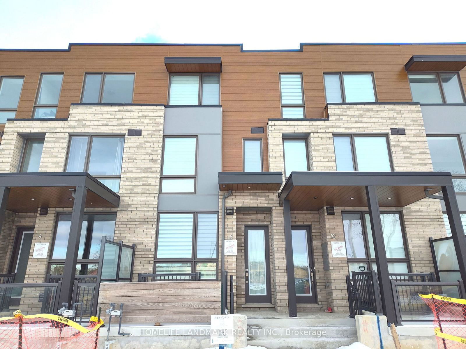 Townhouse for lease at 8 Deep Roots Terrace, Toronto, Englemount-Lawrence, M6A 2M3 - MLS: C11966109