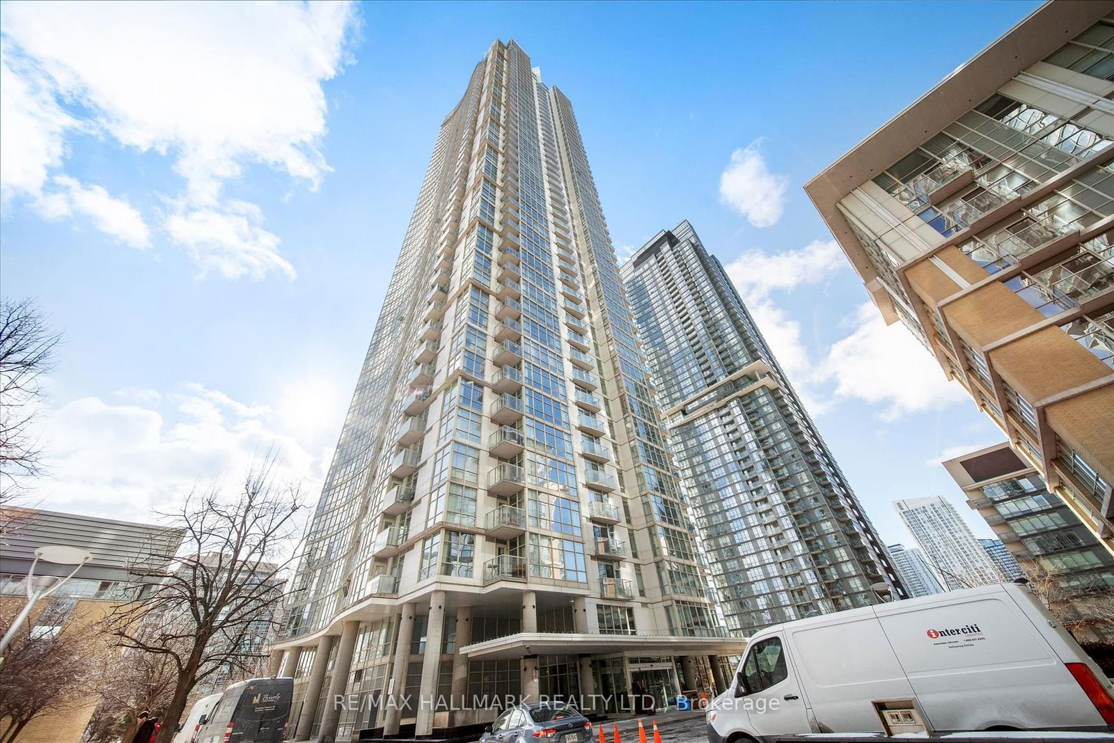 Condo for sale at 3802-35 Mariner Terrace, Toronto, Waterfront Communities C1, M5V 3V9 - MLS: C11966456