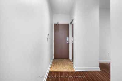 Unit 3802 — 35 Mariner Terr, Toronto - Waterfront Communities C1 image-0-4