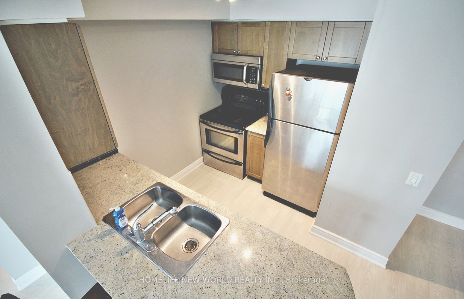 Condo for lease at 3613-763 Bay Street, Toronto, Bay Street Corridor, M5G 2R3 - MLS: C11966492