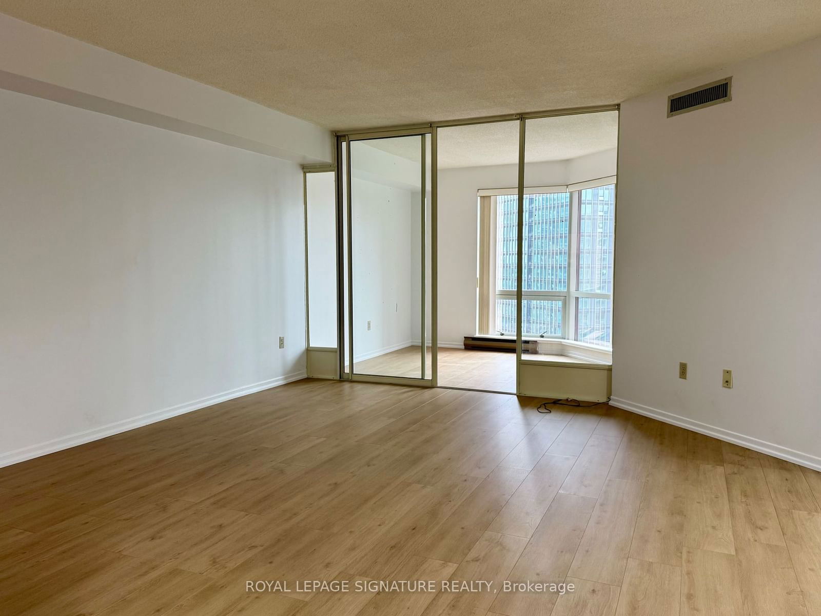 Condo for lease at 2807-1001 Bay Street, Toronto, Bay Street Corridor, M5S 3A6 - MLS: C11966497