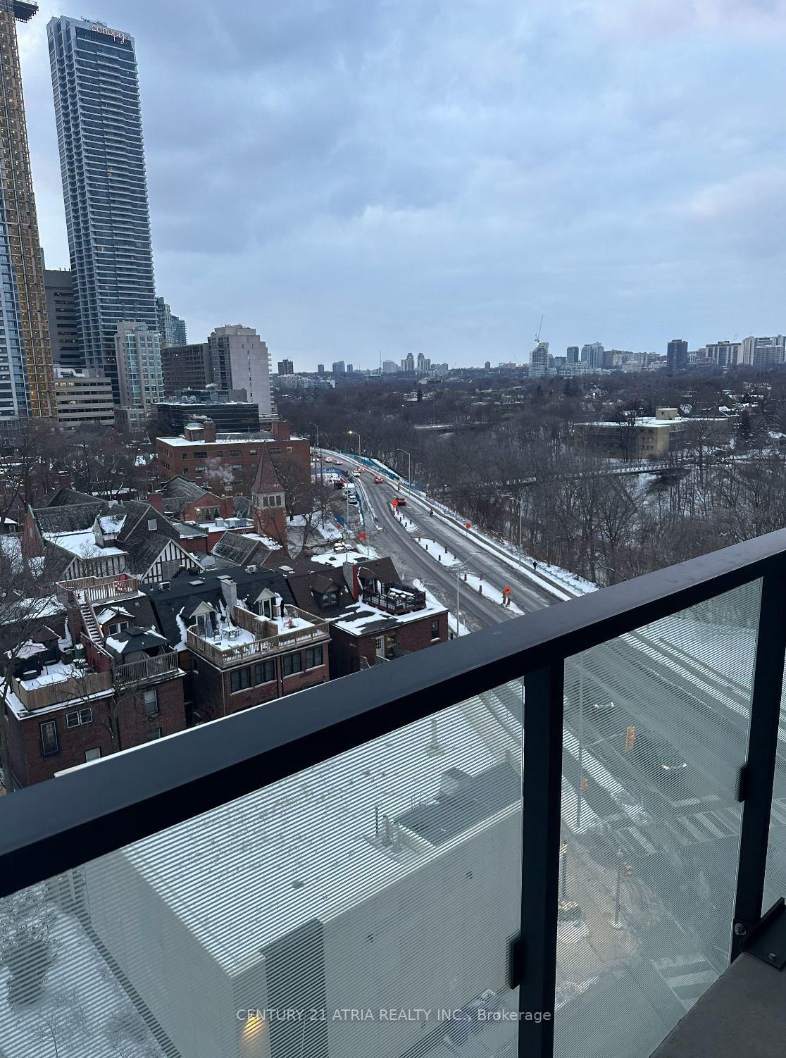 Condo leased at 801-575 Bloor Street, Toronto, North St. James Town, M4X 1J8 - MLS: C11966876