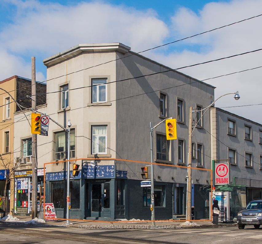 Commercial/Retail for lease at 1484 Dundas Street, Toronto, Little Portugal, M6K 1T5 - MLS: C11967125