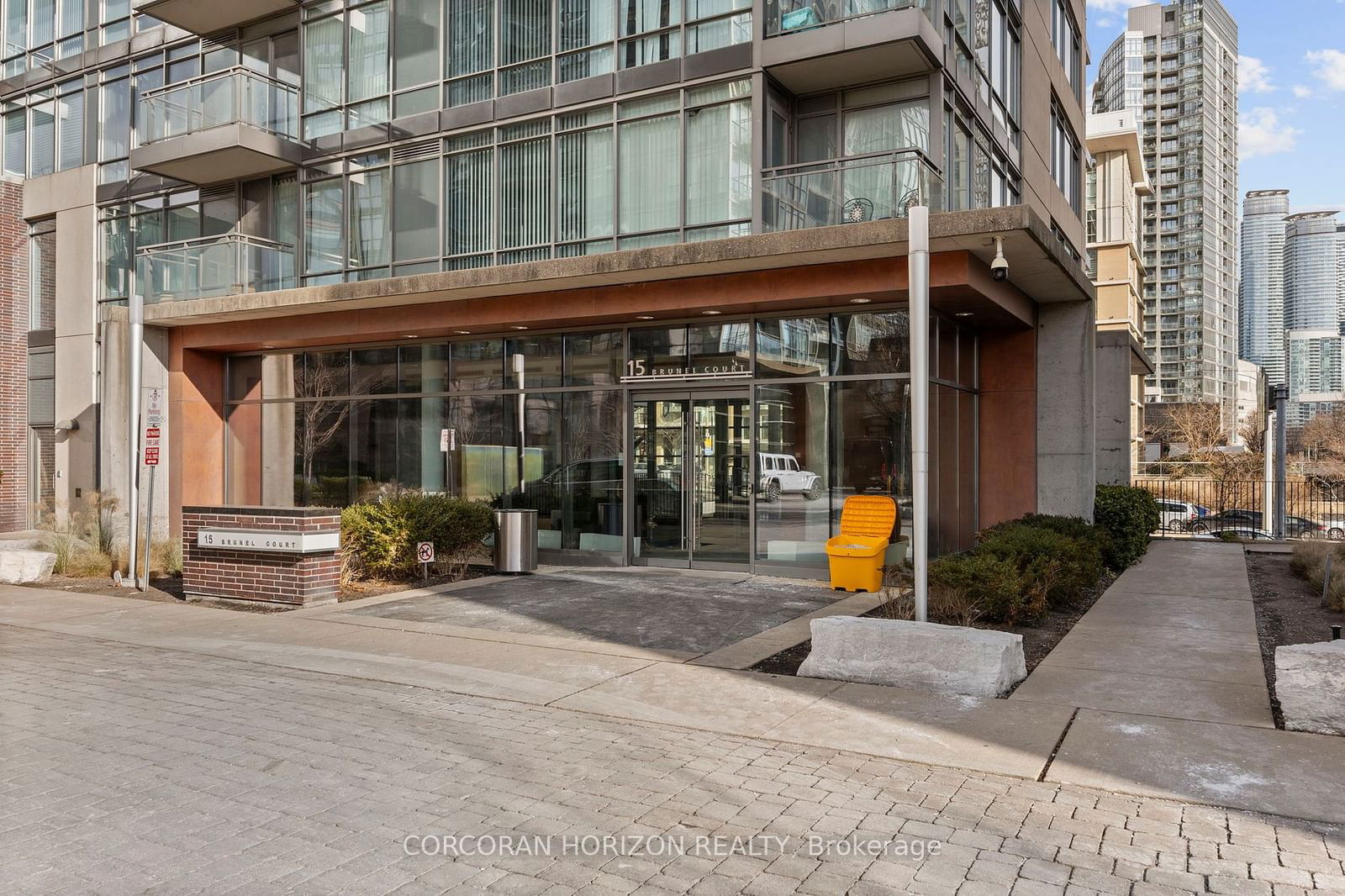 Condo for sale at 718-15 Brunel Court, Toronto, Waterfront Communities C1, M5V 3Y6 - MLS: C11967134