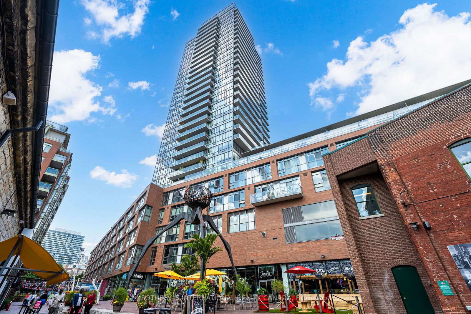 Condo for sale at 415-33 Mill Street, Toronto, Waterfront Communities C8, M5A 3R3 - MLS: C11967252