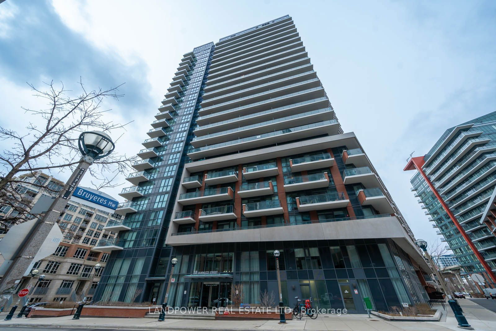 Condo for sale at 741-38 Iannuzzi Street, Toronto, Niagara, M5V 0S2 - MLS: C11967504