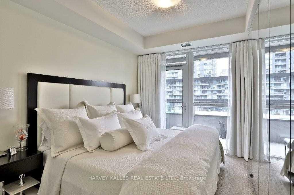 Condo leased at 319-70 Roehampton Avenue, Toronto, Mount Pleasant West, M4P 1R2 - MLS: C11968570