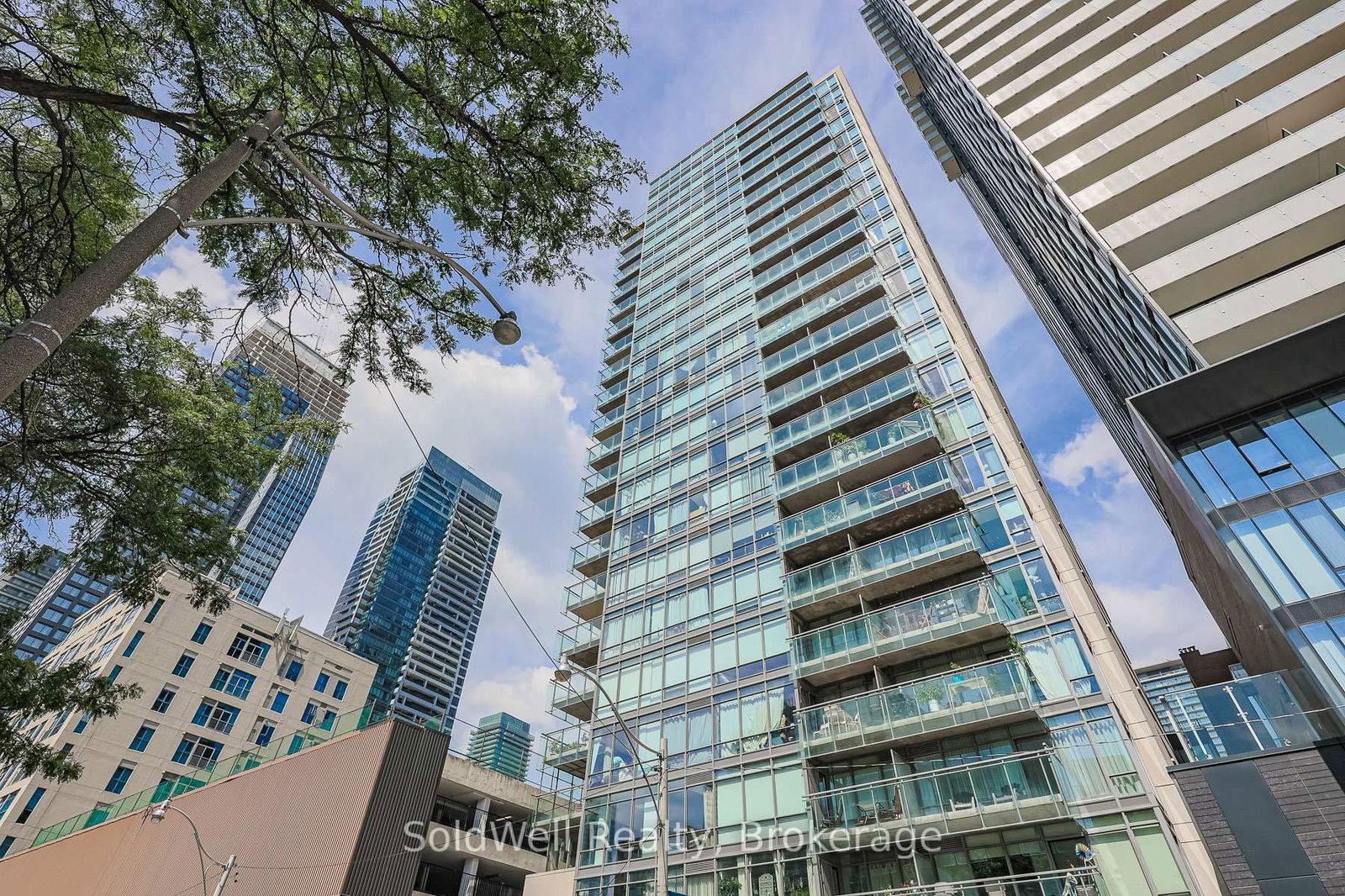 Condo sold at 2101-22 Wellesley Street, Toronto, Church-Yonge Corridor, M4Y 1G3 - MLS: C11968651