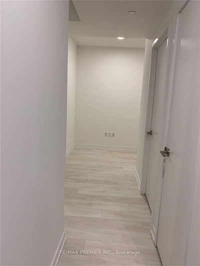 Unit 912 — 225 Sumach St, Toronto - Regent Park image-0-3