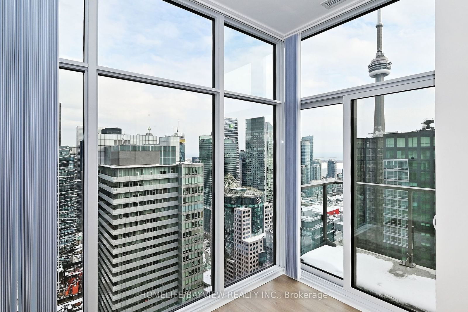 Condo for lease at GPH09-8 Widmer Street, Toronto, Waterfront Communities C1, M5V 0W6 - MLS: C11969202