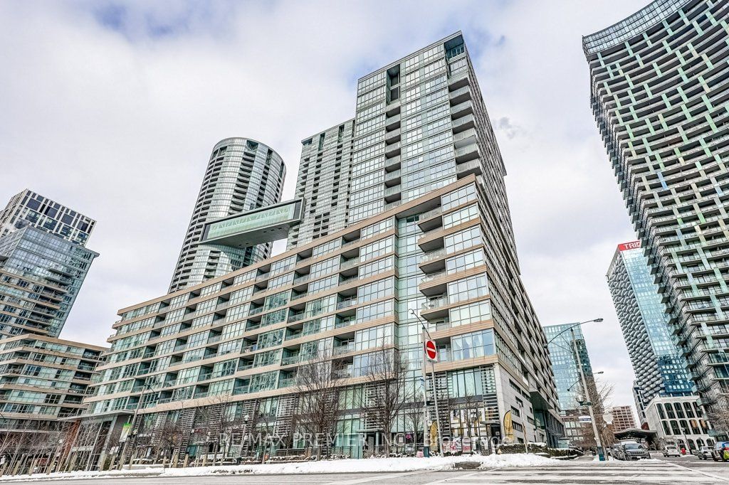 Condo for sale at 301-10 Capreol Court, Toronto, Waterfront Communities C1, M5V 4B3 - MLS: C11969325