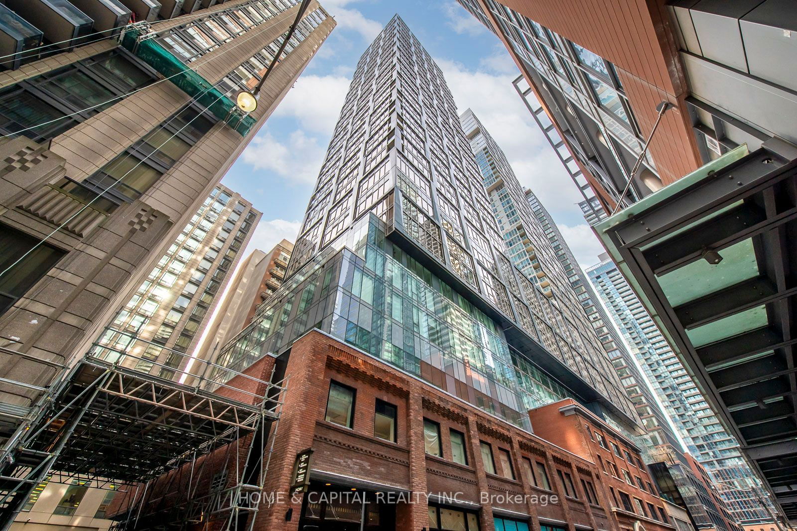 Condo for lease at 901-15 Mercer Street, Toronto, Waterfront Communities C1, M5V 0V1 - MLS: C11969424