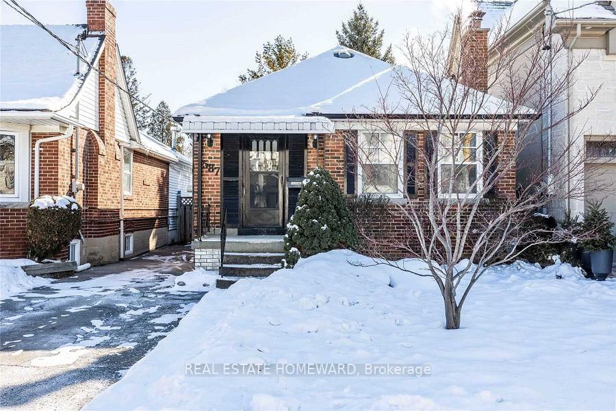 Detached House leased at 587 Broadway Avenue, Toronto, Leaside, M4G 2S4 - MLS: C11969429