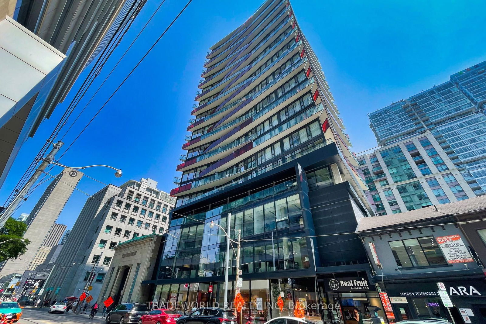 Condo leased at 2015-215 Queen Street, Toronto, Waterfront Communities C1, M5V 1Z4 - MLS: C11969790