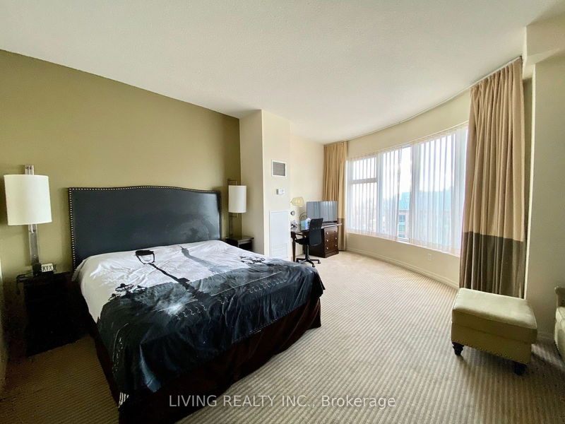 home for lease on 2407-1 King Street W