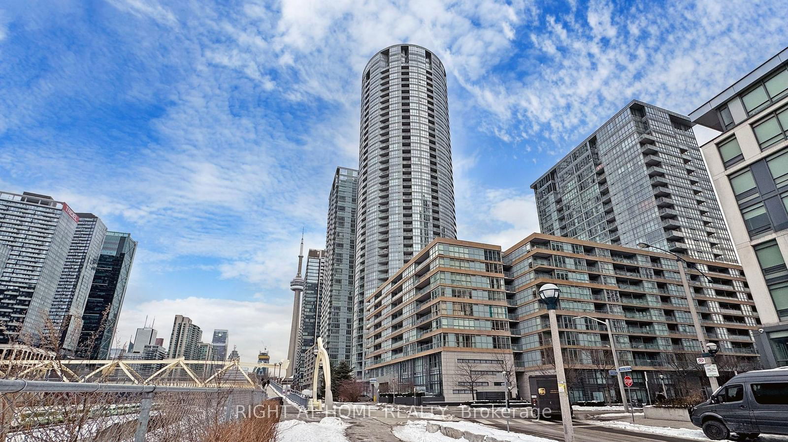 Condo sold at 4510-21 Iceboat Terrace, Toronto, Waterfront Communities C1, M5V 4A9 - MLS: C11969946