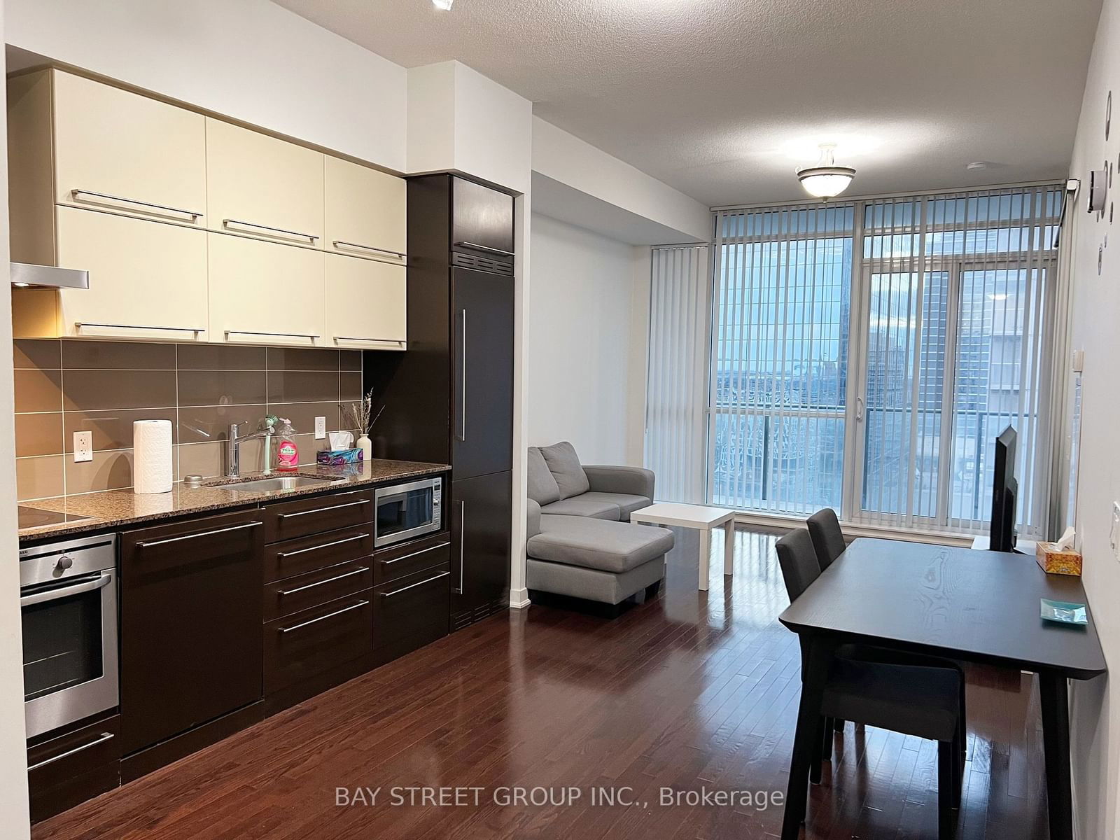 Condo for lease at 2605-770 Bay Street, Toronto, Bay Street Corridor, M5G 1N6 - MLS: C11970132