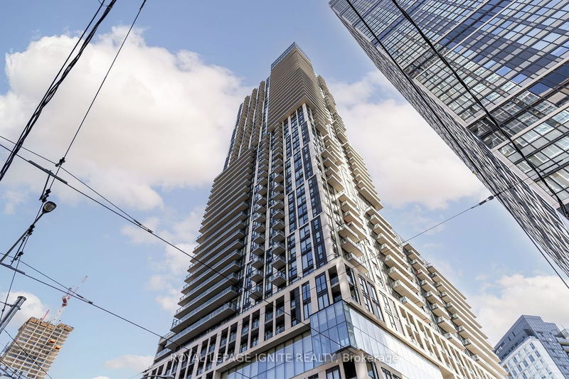 home for lease on 3305-251 Jarvis Street